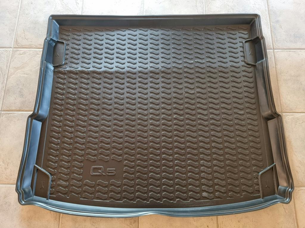 Kofferbakmat voor Audi Q5 & SQ5, Autos : Divers, Tapis de coffre, Enlèvement ou Envoi, Comme neuf