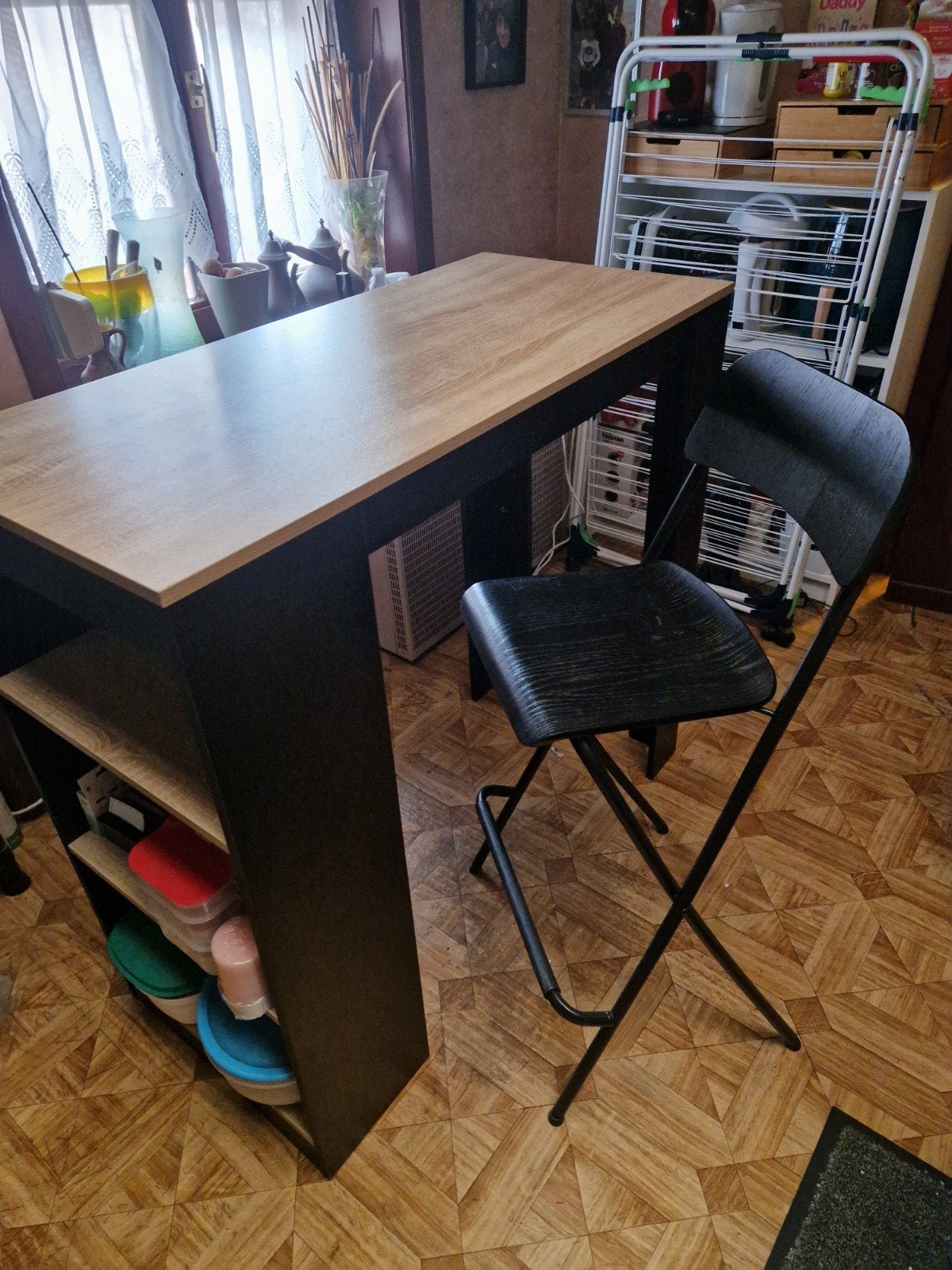 Hoge tafel + 2 krukken, Huis en Inrichting