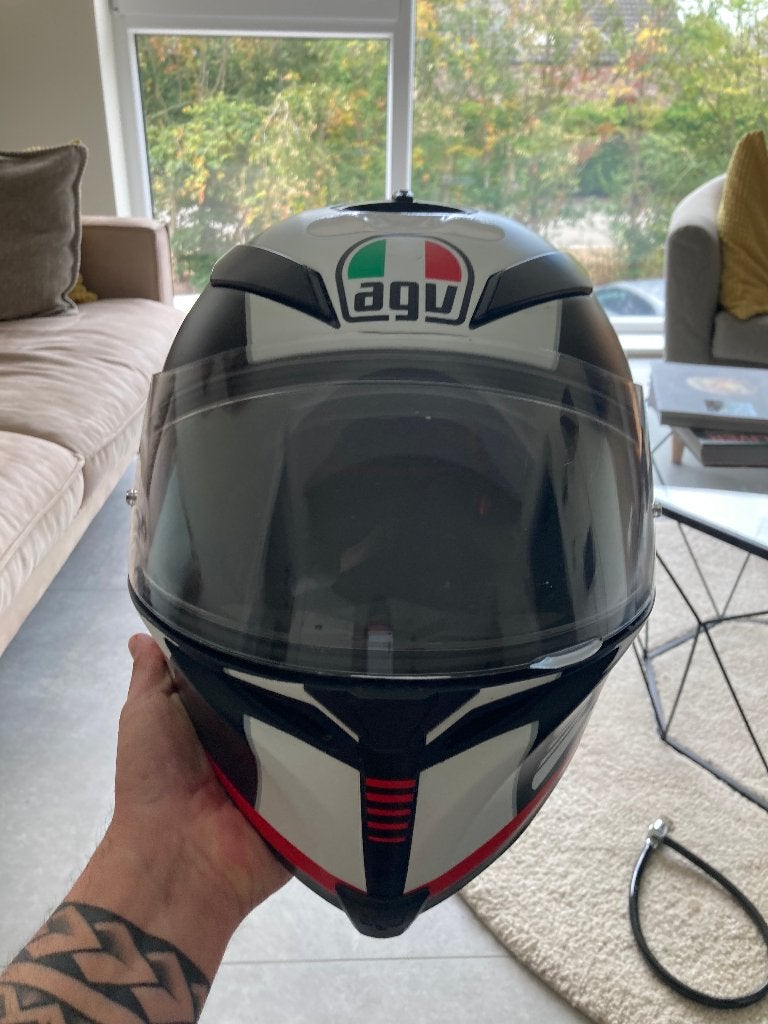Casque AGV taille 57, M, Seconde main, Enlèvement ou Envoi, Casque intégral