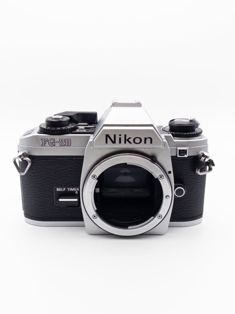 Nikon FG-20 + Volledig Getest + Nieuwe dichtingen, Audio, Tv en Foto, Fotocamera's Analoog, Ophalen of Verzenden, Gebruikt, Spiegelreflex