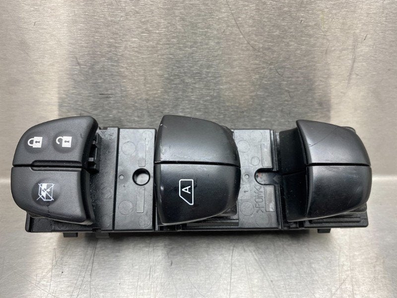 COMMUTATEUR VITRES ELECTRIQUES Nissan Qashqai (J11), Utilisé, Nissan