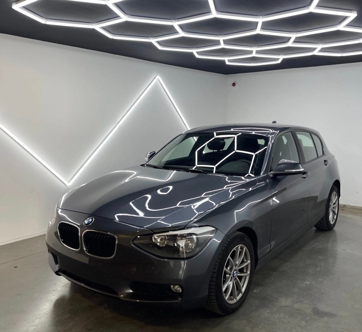 Bmw 118i, Auto's, Zwart, Handgeschakeld, 5 deurs, Onderhoudsboekje