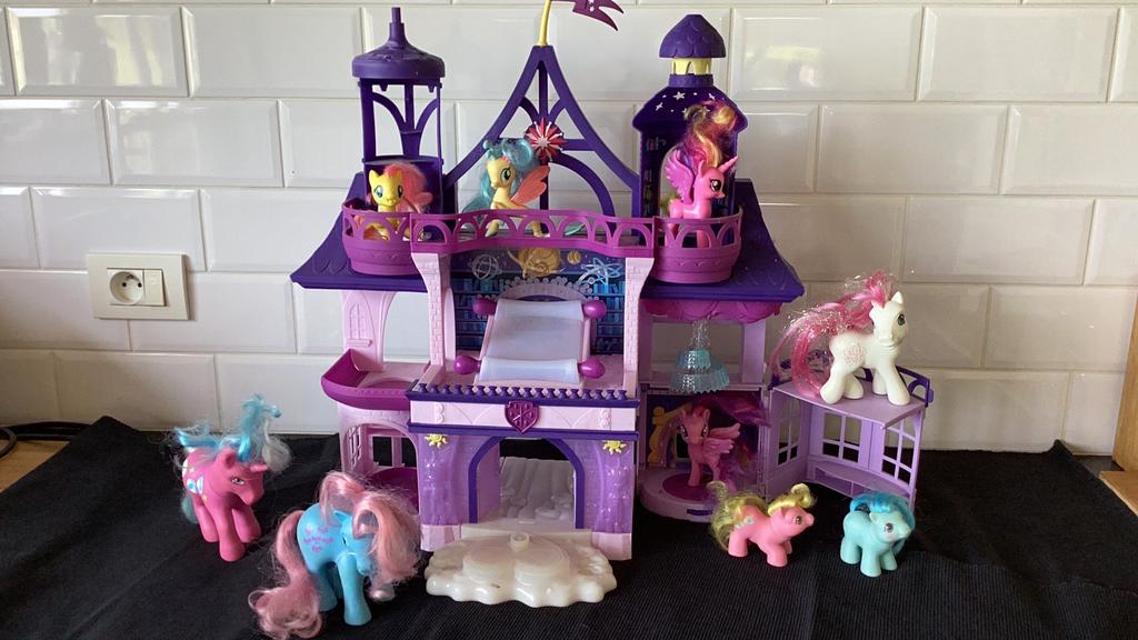Little pony kasteel met pony’s, Ophalen of Verzenden, Zo goed als nieuw