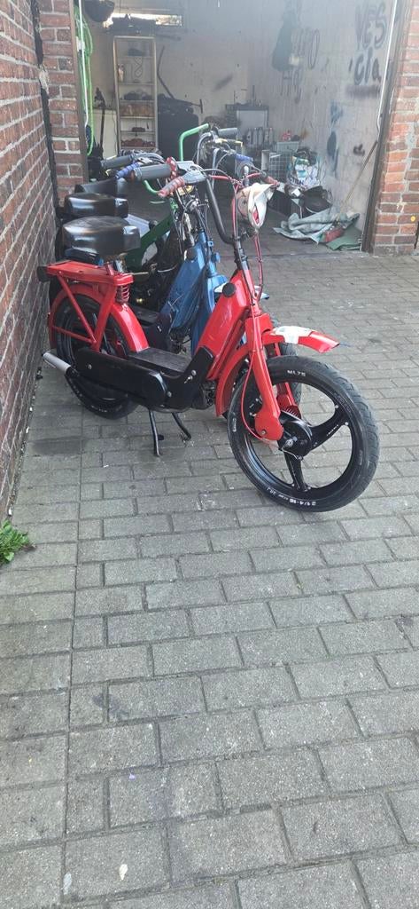 Vespa cia brommers, Fietsen en Brommers, Brommers | Vespa, Ophalen