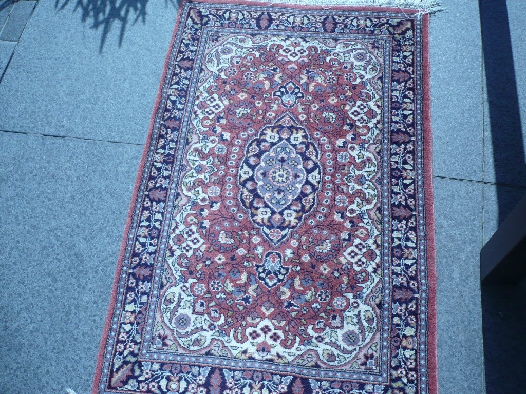 Tapis oriental en laine finement noué - 1,17 m sur 0,6, Maison & Meubles, 100 à 150 cm, Enlèvement ou Envoi, Utilisé, 50 à 100 cm