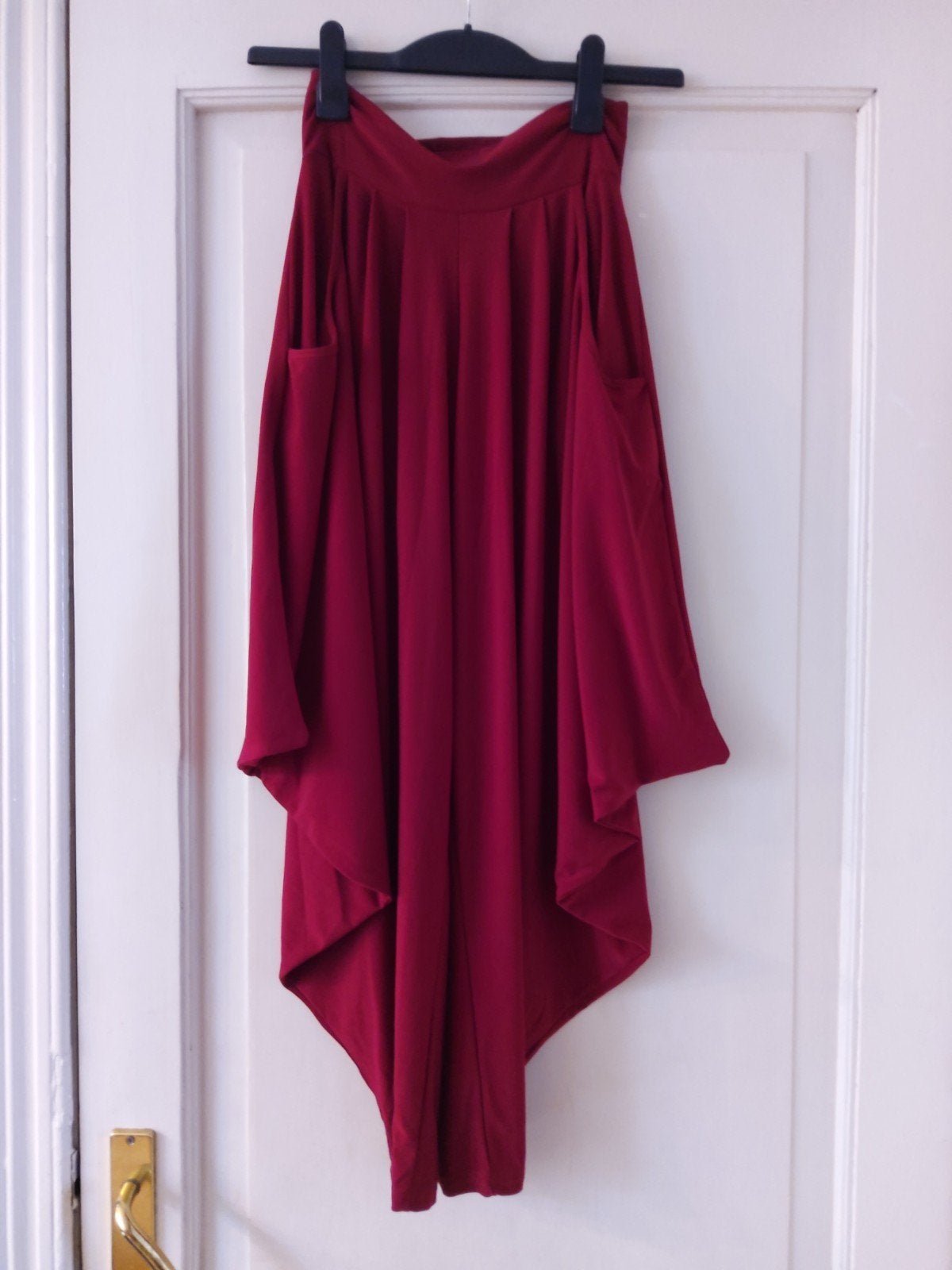 pantalon rouge Cassis collection taille L, Cassis Collection, Enlèvement ou Envoi, Pantalon ou Jeans, Neuf