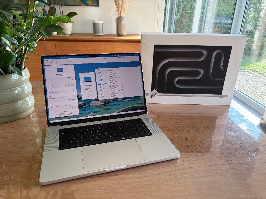 Macbook Pro 16 M4 MAX, 48 Go, 1 To de garantie, Informatique & Logiciels, 32 GB, 16 pouces, 4 Ghz ou plus, Enlèvement