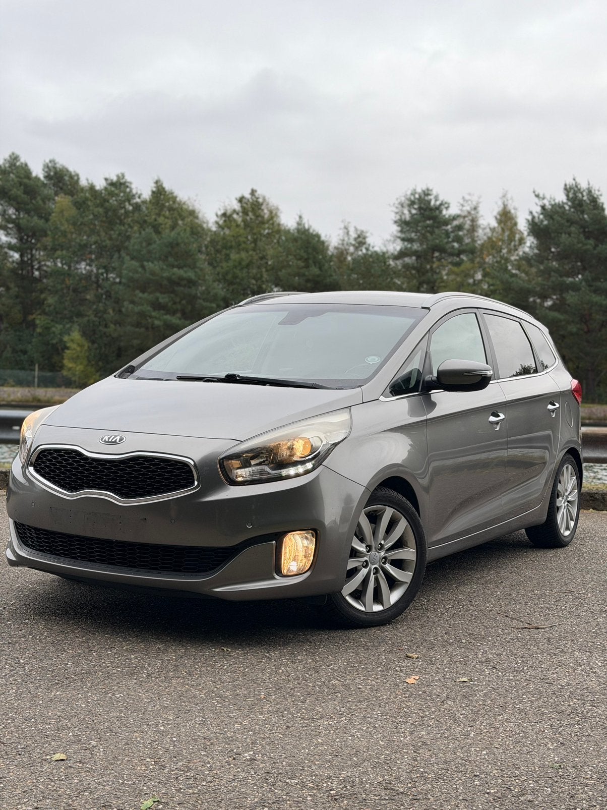 Kia Carens 7 perzoon GEKEURD VOOR VERKOOP 1.7 Crdi 2015, Autos, Achat, Entreprise, 7 places, Autre carrosserie