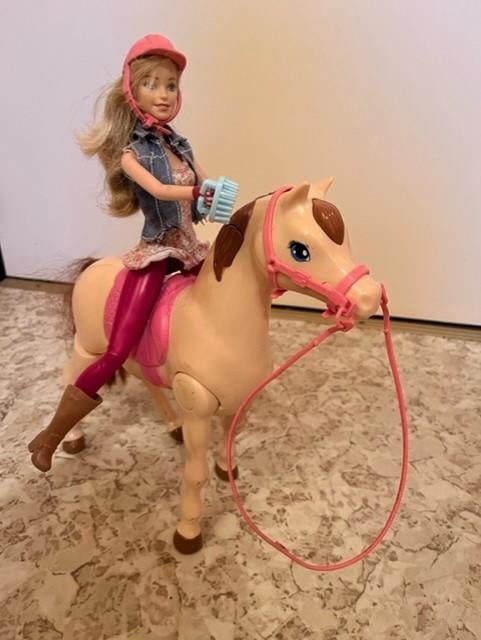 Barbie met stappend paard, Enlèvement, Comme neuf
