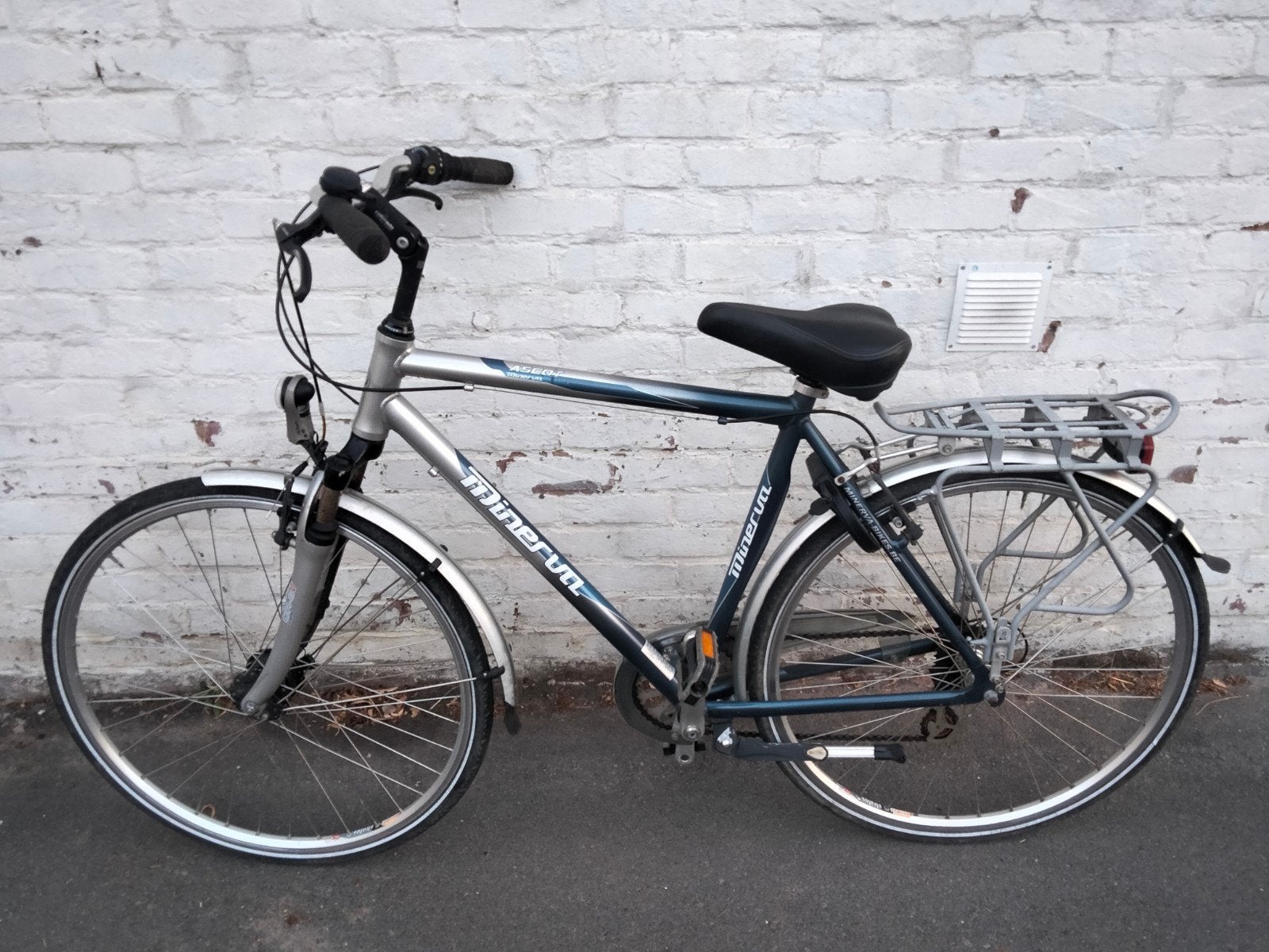 vélo homme Minerva