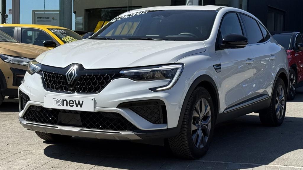 Renault Arkana Techno E-Tech 145 Hybrid (bj 2025, automaat), Auto's, Automaat, Arkana, 4 cilinders, Wit