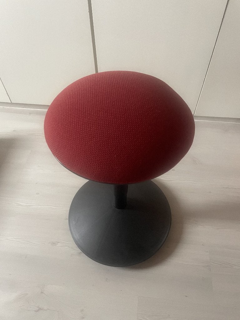 Chaise, Maison & Meubles, Chaises, Rouge, Comme neuf, Enlèvement, Métal