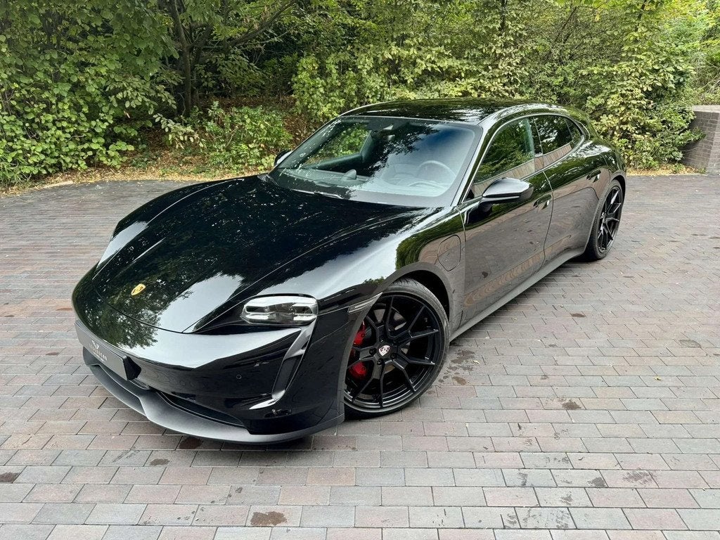 Porsche Taycan Sport Turismo 93.4 kWh/Luchtvering/Pano/Sport, Autos, Cuir, Achat, Entreprise, Noir
