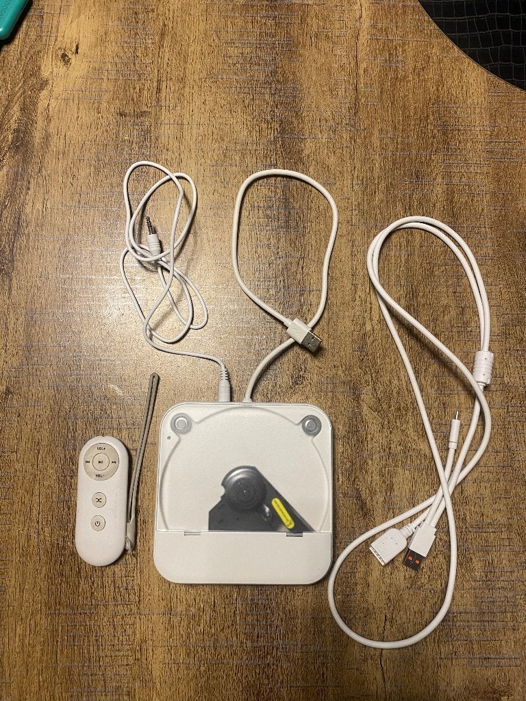 Adapteur lecteur CD KC-606 pour voiture, Enlèvement, Utilisé, Portable