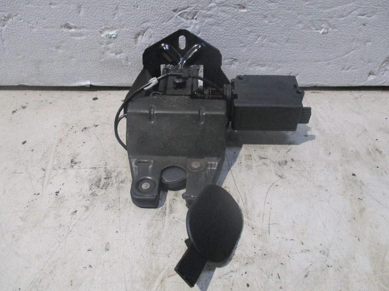 SLOTVANGER ACHTERKLEP BMW 5 serie Touring (E39) (8-188-692), Gebruikt, BMW