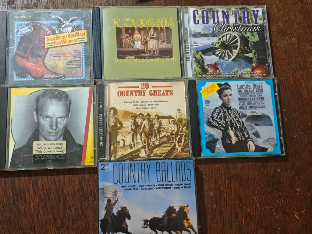 Lot van 8 country cd's (o.a. Lucille starr,kandoris,...), Ophalen of Verzenden, Zo goed als nieuw, Boxset
