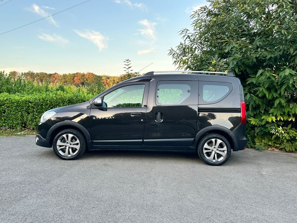 Dacia Dokker Stepway 1.2 Essence 2016 €6d 162.000km Airco GP, Achat, 1280 kg, Euro 6, Entreprise