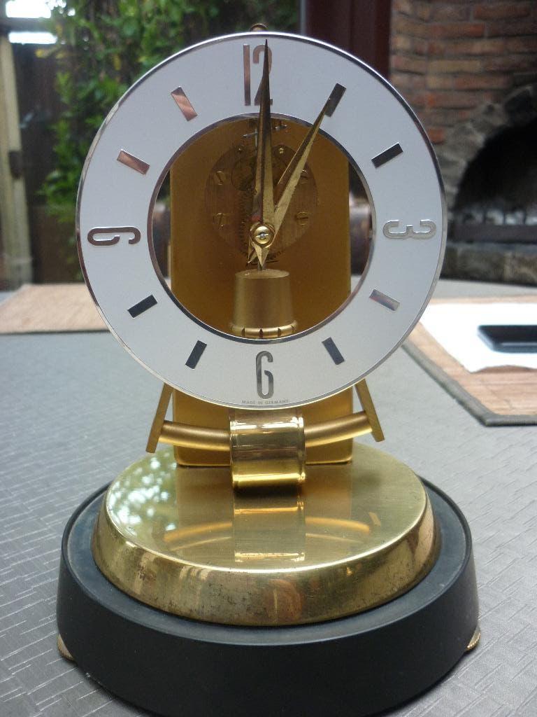 Kundo electronic pulse clock met magnetische slinger, 1960, Antiek en Kunst, Antiek | Klokken, Ophalen of Verzenden