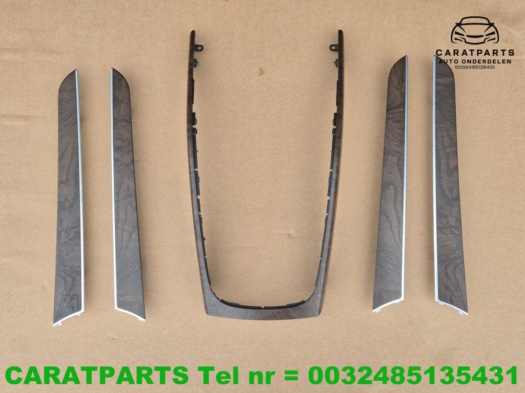 8K0863305AP Cadres int rieurs A4 Cadres d'incrustation A5 Be, AUDI AG, Auto-Union-Strasse 1
85045  Ingolstadt, DE, Audi, Utilisé
