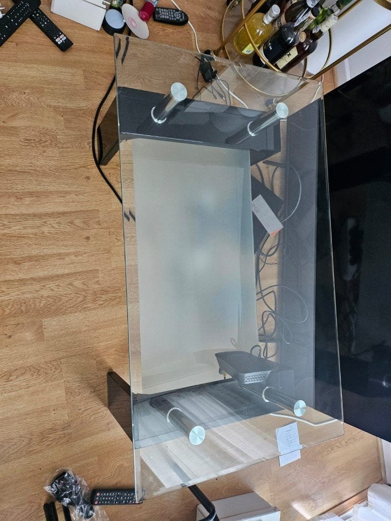 table de salon, 100 à 150 cm, Moins de 50 cm, Comme neuf, Verre