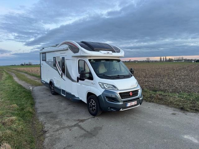 Roller Team Magnifico 285 TL, Caravans en Kamperen, Mobilhomes, Ringverwarming, Fiat, 7 tot 8 meter, Particulier