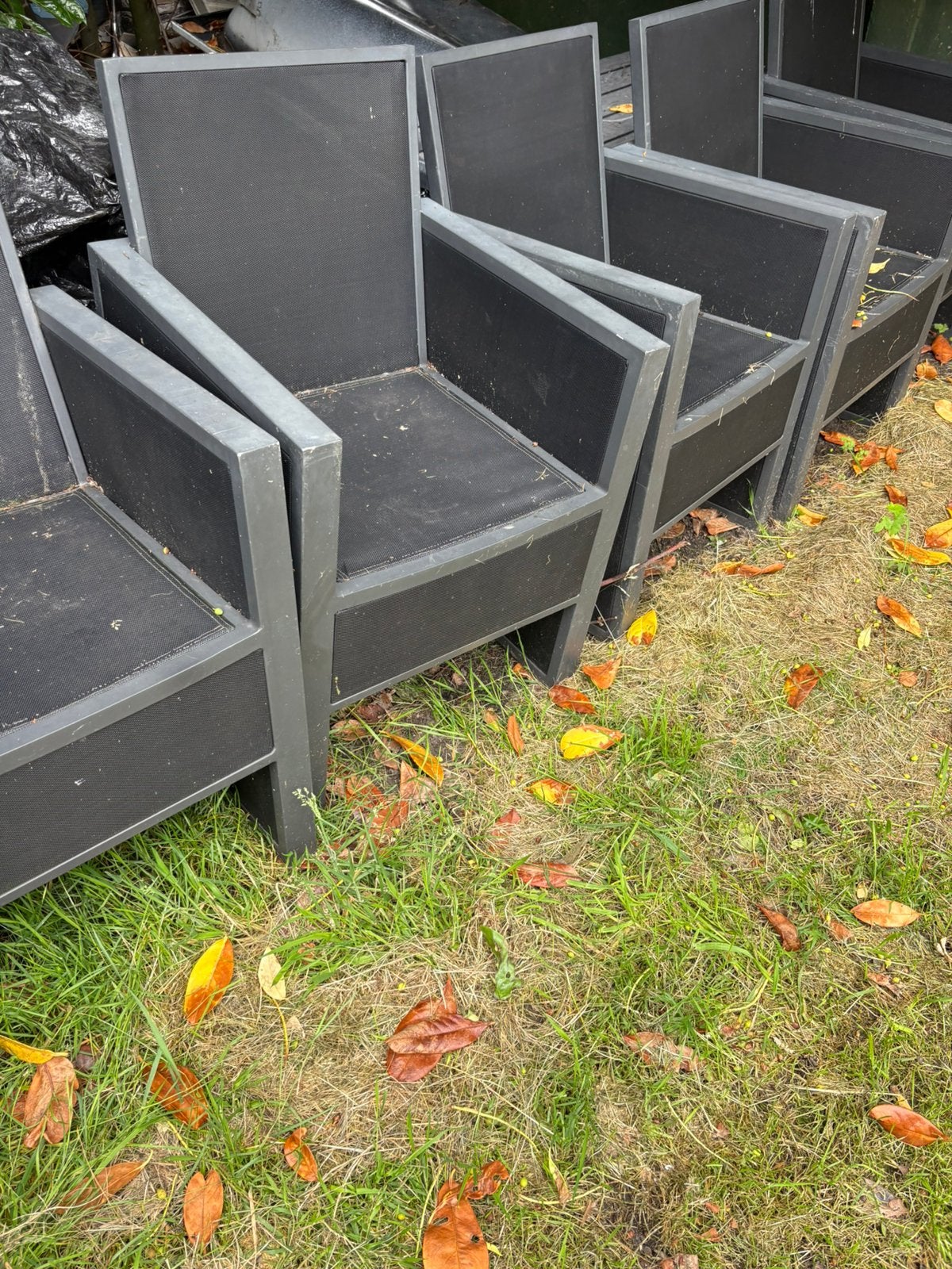 6 stevige tuinstoelen, Ophalen, Zo goed als nieuw