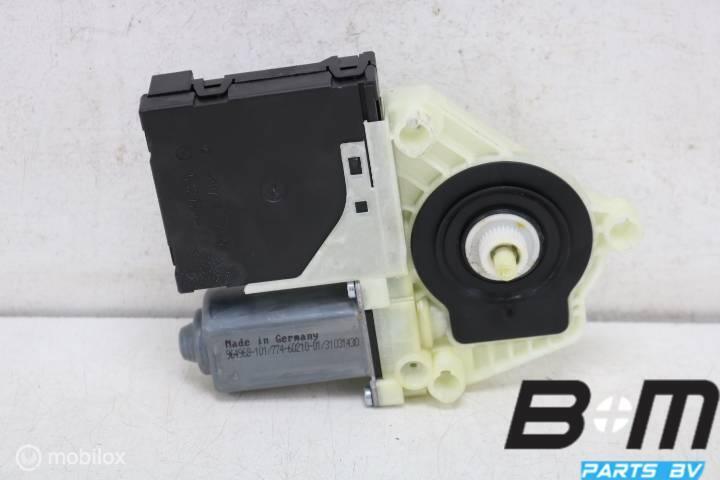 Raammotor rechtsvoor VW Golf 6 5K0959702D, Utilisé