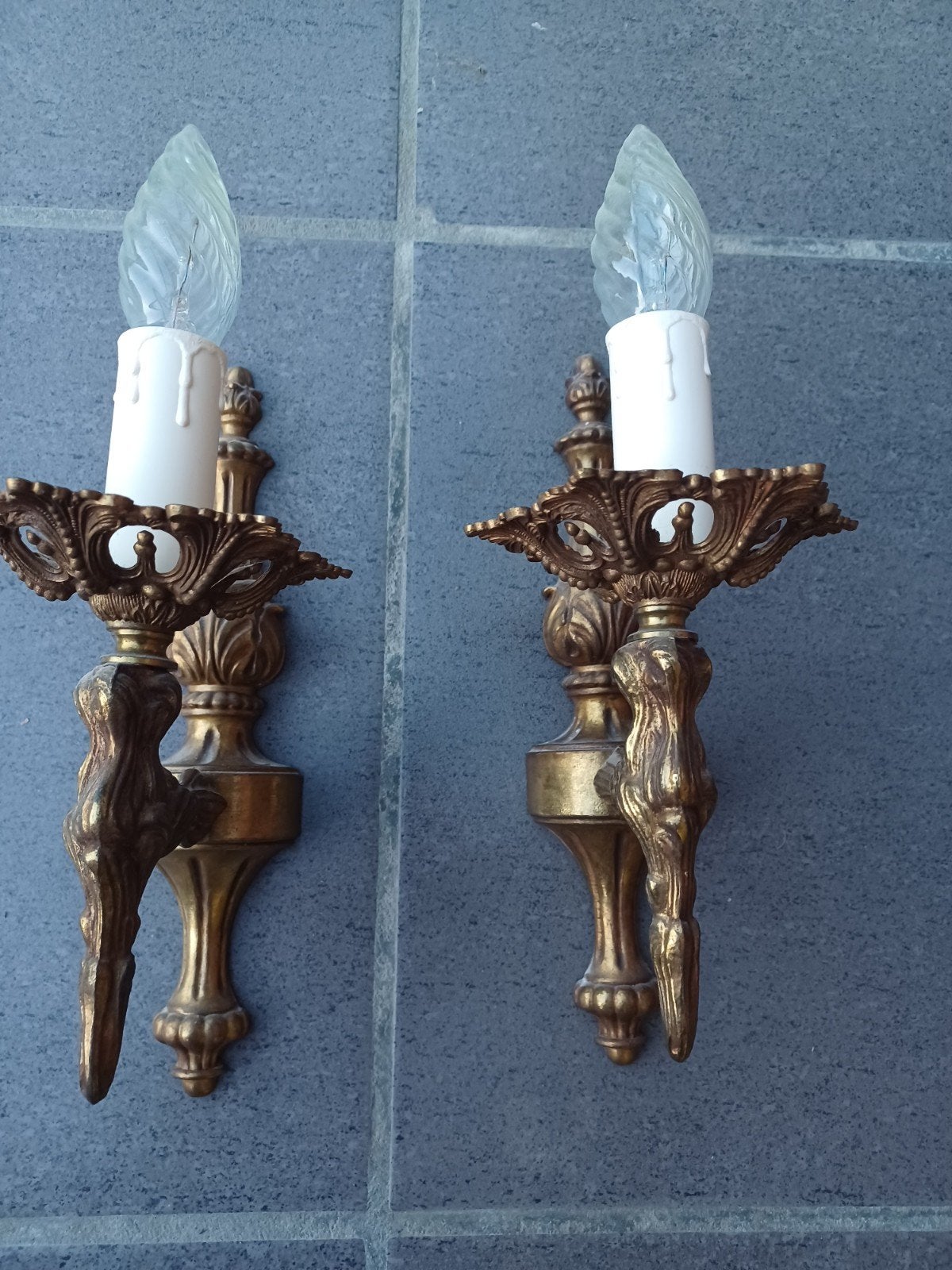 Wandverlichting, Ophalen