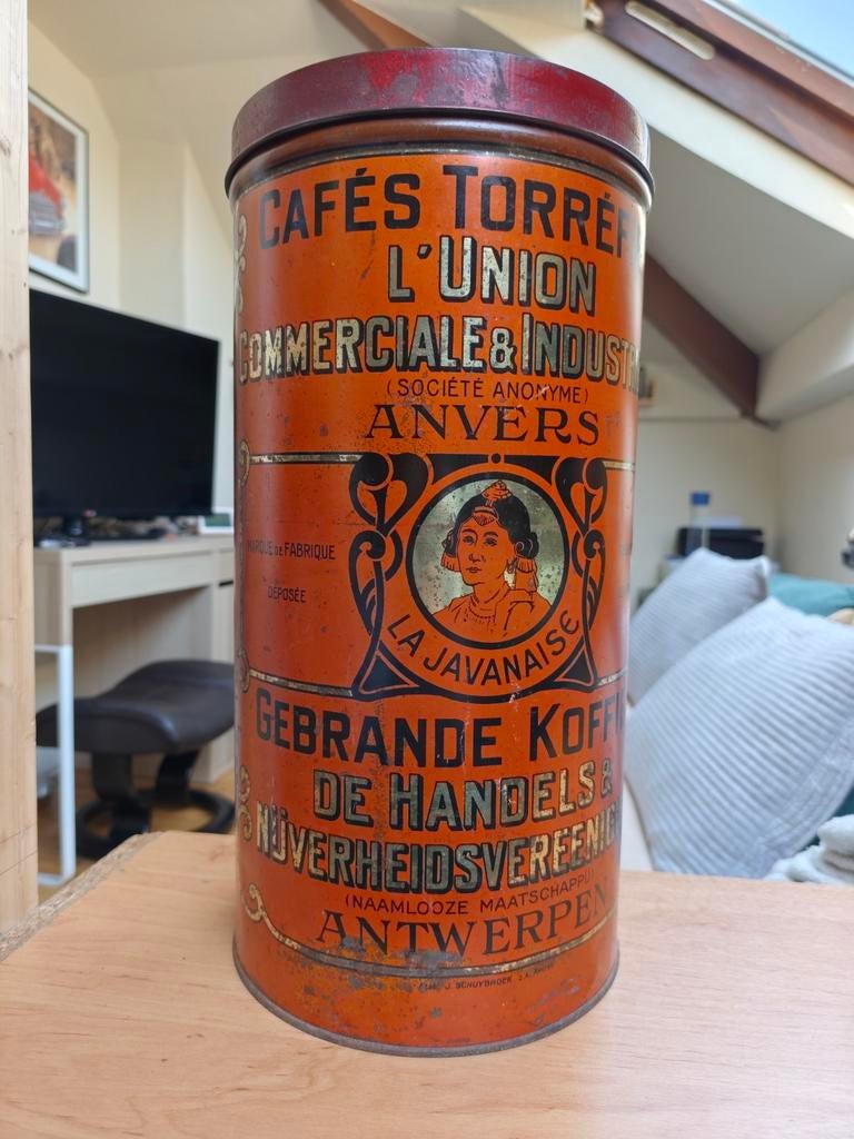 Boite à café La Javanaise, Ophalen, Koffie