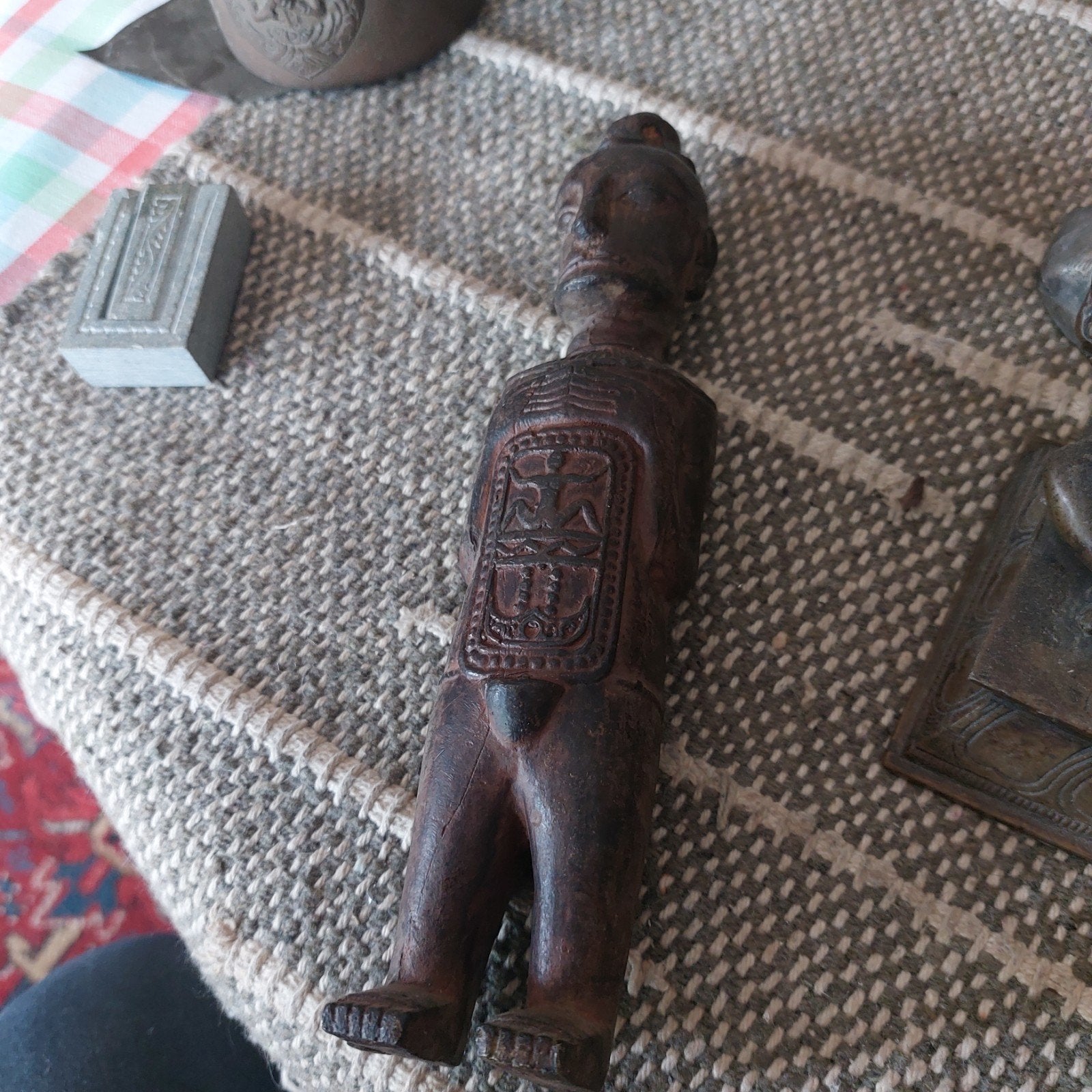Bronzen beeldje Indonesia Adu Zatua regio Nias - Batah, Antiek en Kunst, Ophalen