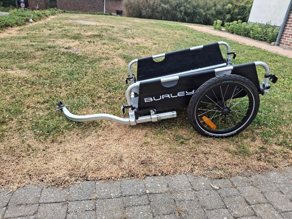 Burley Flatbed Fietskar, Ophalen