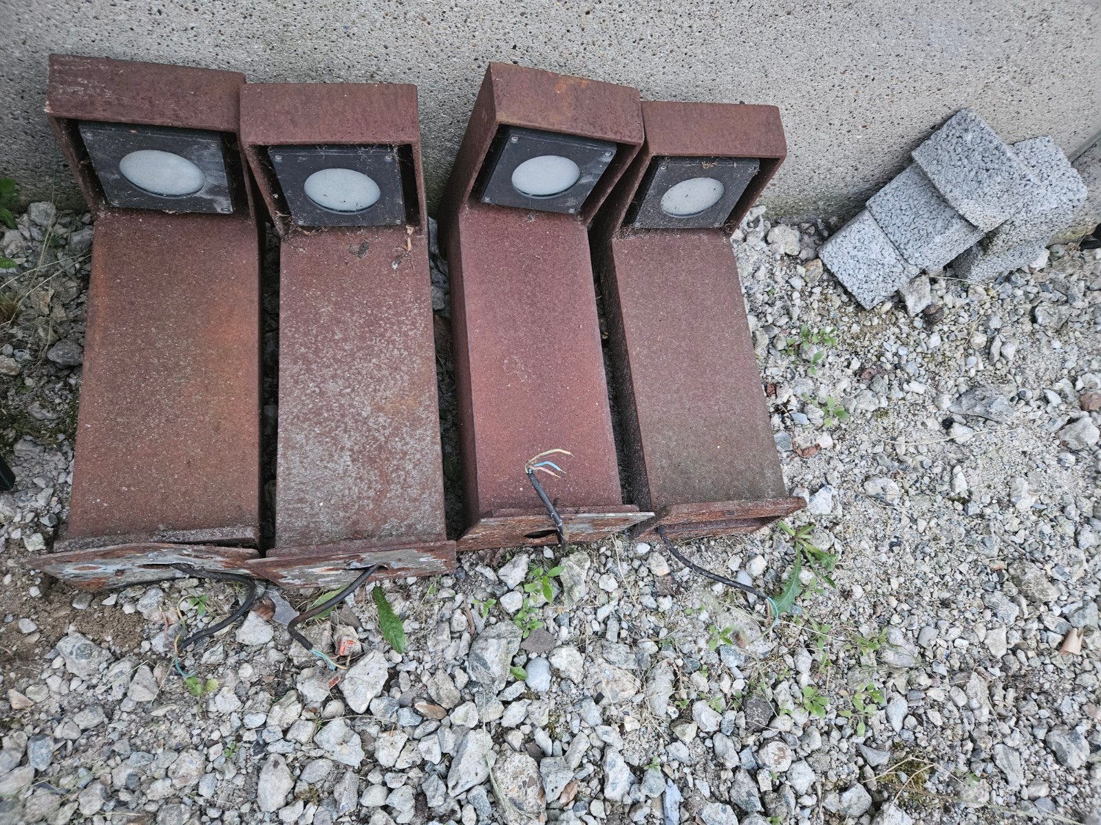 4x Vintage design tuinlampen (heel zwaar), Ophalen, Led