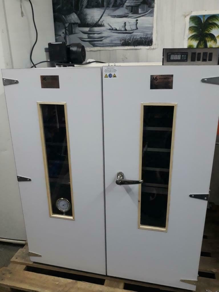 Incubateur MS 750, Animaux & Accessoires, Volatiles | Accessoires, Couveuse, Enlèvement
