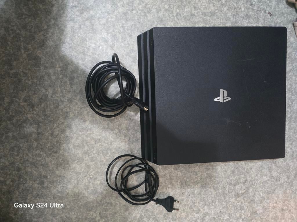 Goed playstation4 en de h d m i kabel en de kabel., Ophalen