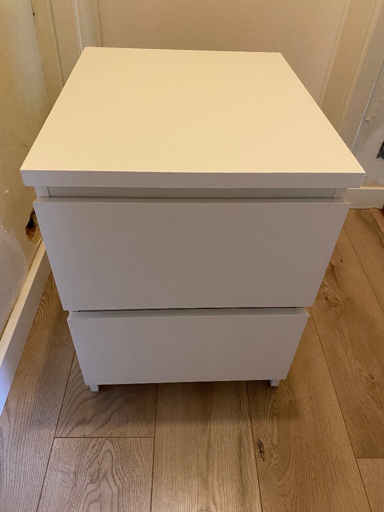 2 Nachtkastjes IKEA, Huis en Inrichting, Ophalen, Zo goed als nieuw