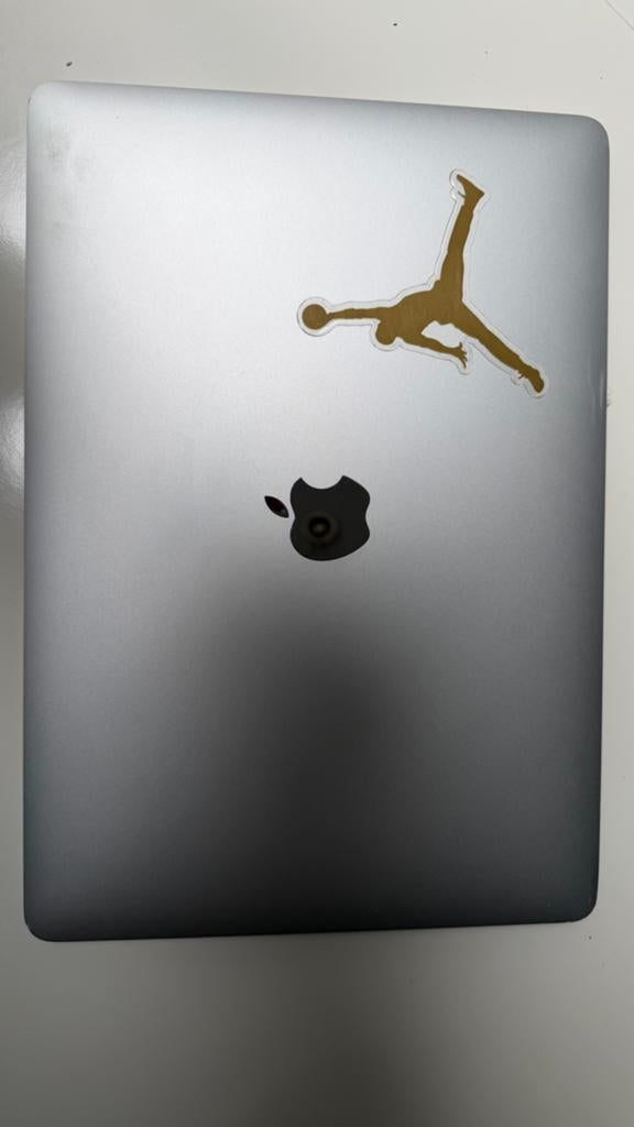 Macbook air 2020 grijs, Computers en Software, Apple Macbooks, Ophalen of Verzenden, Zo goed als nieuw, 13 inch, MacBook Air