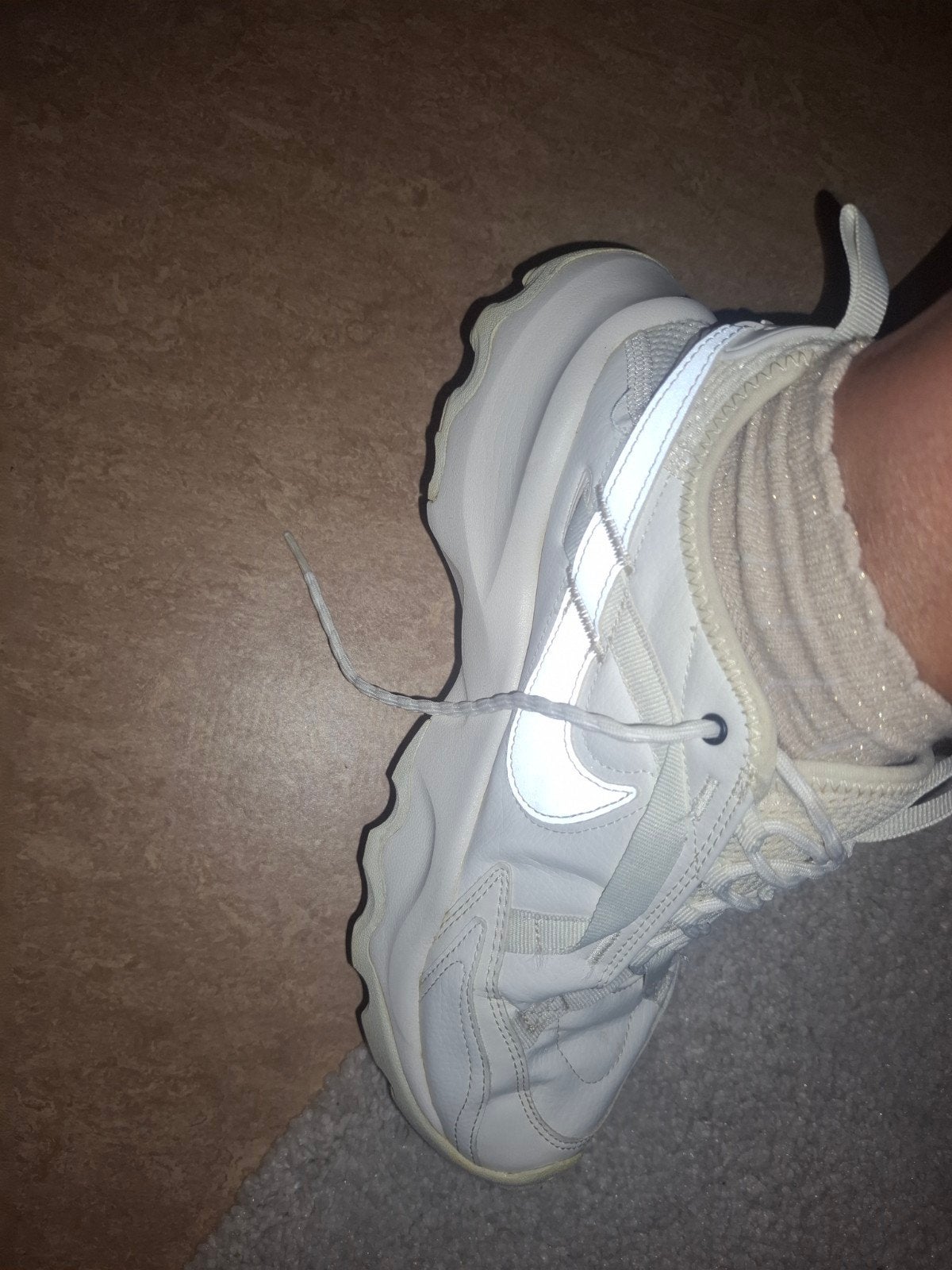 chaussures de course Nike taille 39, Vêtements | Femmes, Enlèvement, Comme neuf