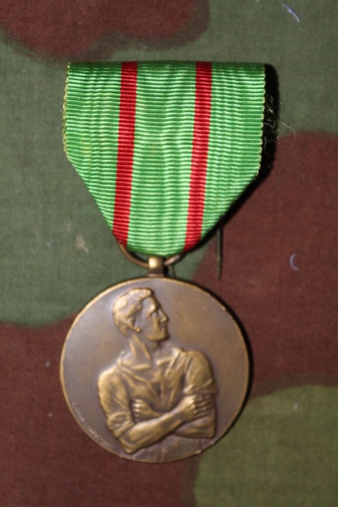 medaille werkweigeraars, Enlèvement ou Envoi, Armée de terre, Ruban, Médaille ou Ailes