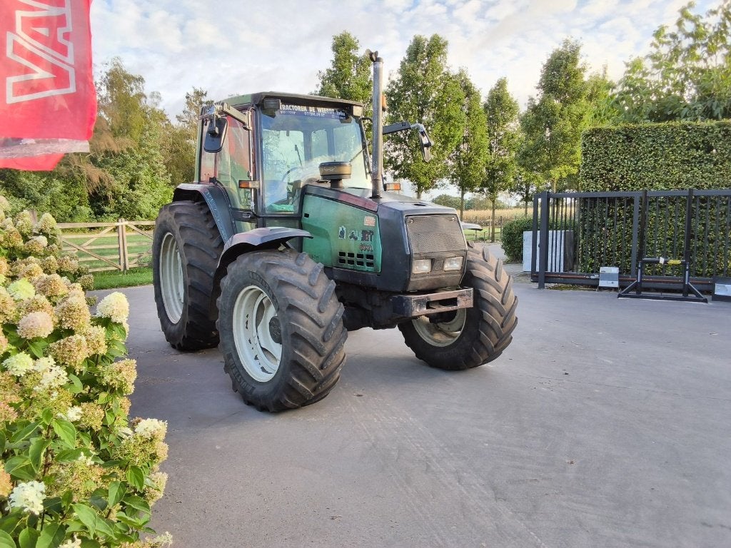 Valtra 6000, Autres marques, Jusqu'à 80 ch, Enlèvement, Utilisé