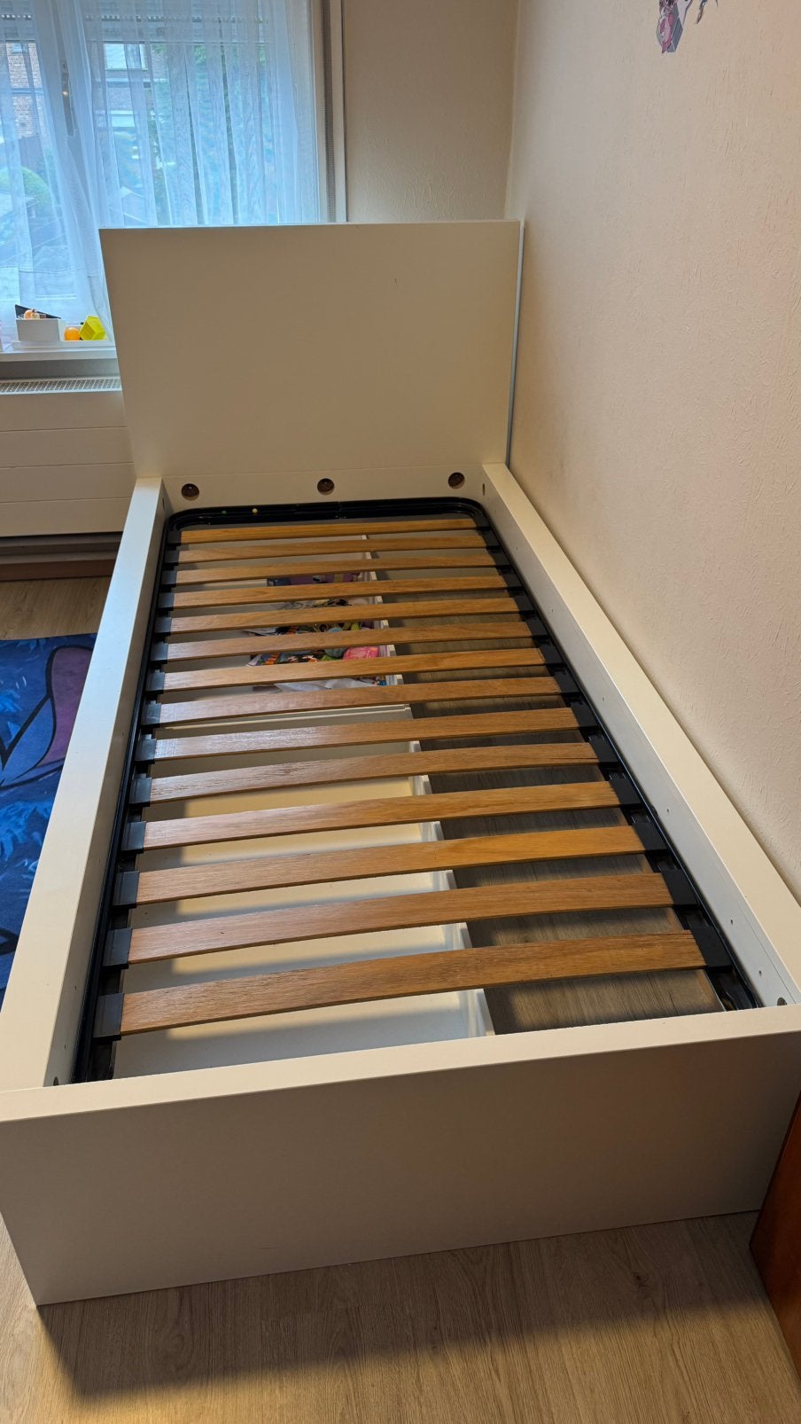 Eenpersoonsbed+matras, Huis en Inrichting, Ophalen, 90 cm, Eenpersoons, Wit