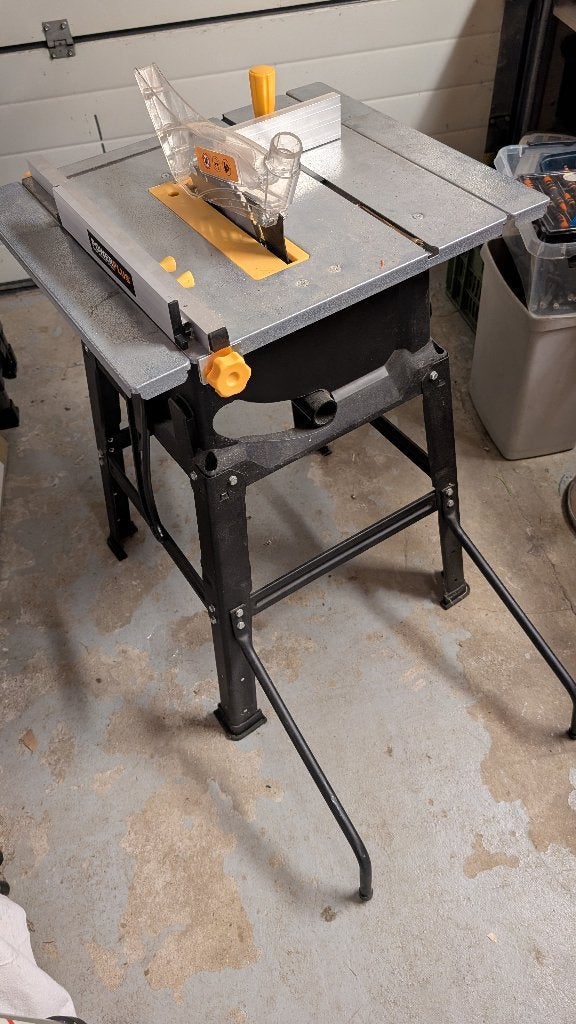 Powerplus POWX07590 scie sur table 1700W 210mm, Doe-het-zelf en Bouw, Gereedschap | Zaagmachines, Ophalen, Cirkelzaag, Zo goed als nieuw