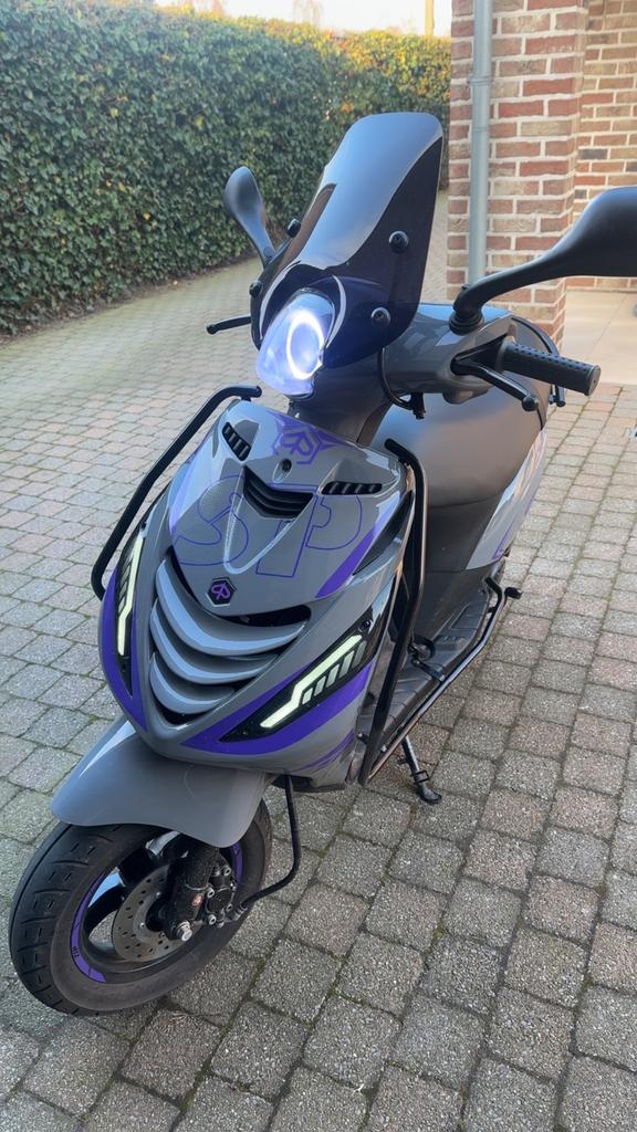 Piaggio zip, Fietsen en Brommers, Ophalen, Zo goed als nieuw, Zip