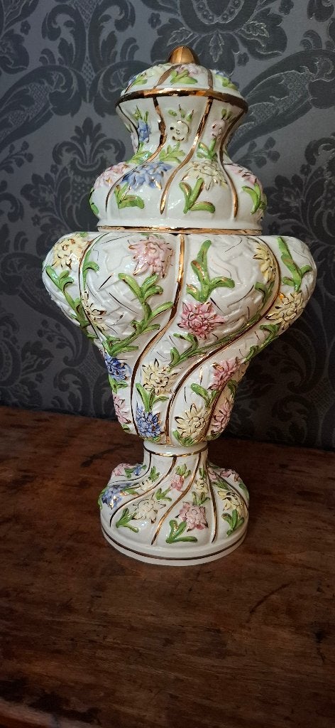 Antieke Capodimonte dekselvaas, Antiquités & Art, Enlèvement