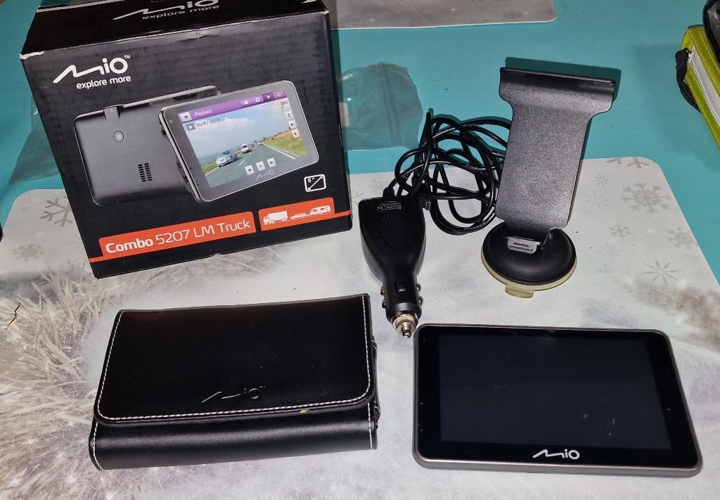 GPS, camion et voiture Combo 5207 LM. Avec dashcam, Enlèvement ou Envoi, Comme neuf