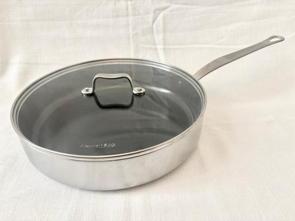 Mauviel 1830 RVS Steelpan met Deksel (28 cm), Huis en Inrichting, Keuken | Potten en Pannen, Kookpan of Snelkookpan, Overige materialen
