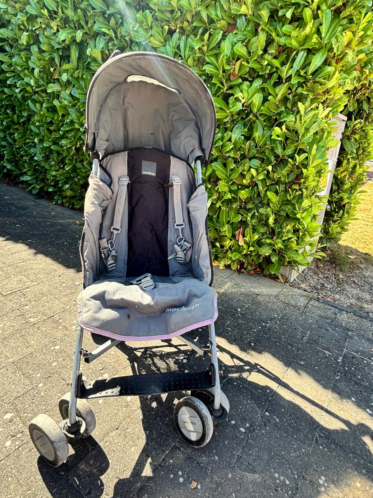 Maclaren opvouwbare en praktische kinderwagen €5, Ophalen, Gebruikt, Maclaren