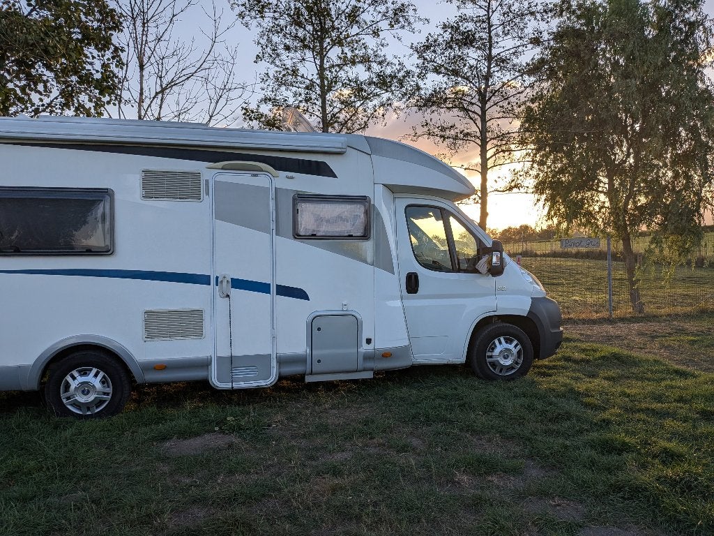 *rijklaar, lage KM* McLouis P700 (2010) Half-Integraal, Fiat, 6 tot 7 meter, Particulier, 6 tot 7 meter