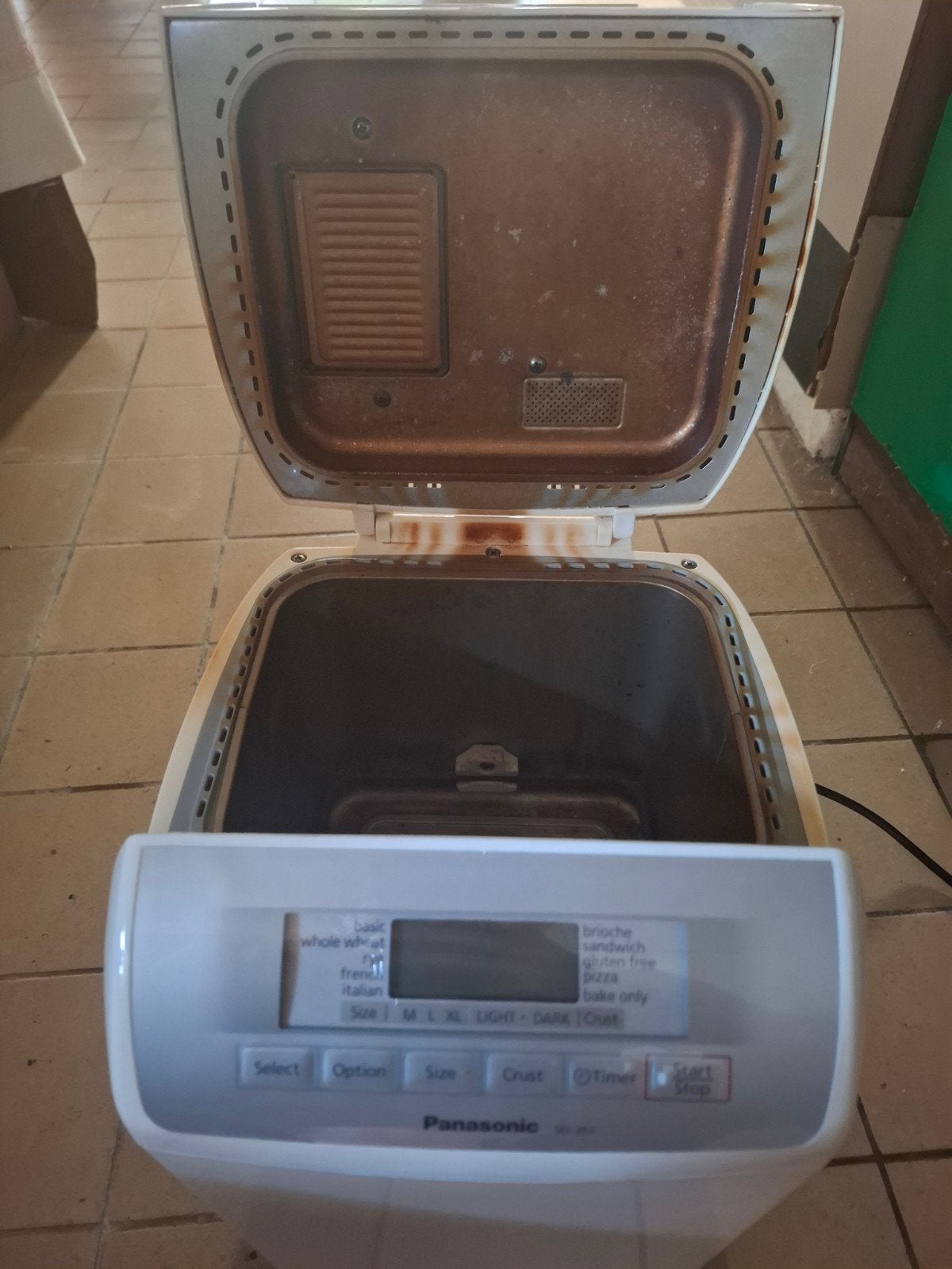 Defect broodmachine - voor onderdelen - SD-257, Elektronische apparatuur, Broodbakmachines, Ophalen, Niet werkend