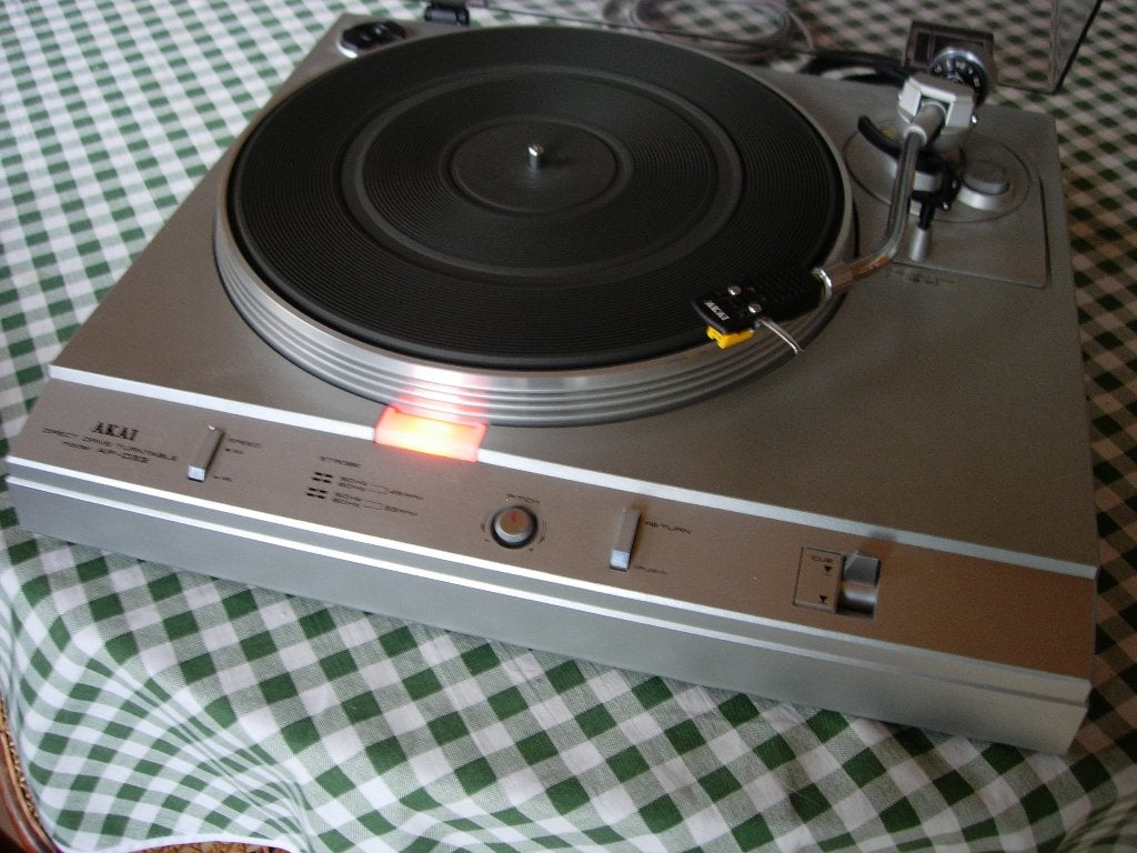 Akai AP-D33 Japan Direct Drive wordt getest, Audio, Tv en Foto, Ophalen, Refurbished, Akai, Automatisch