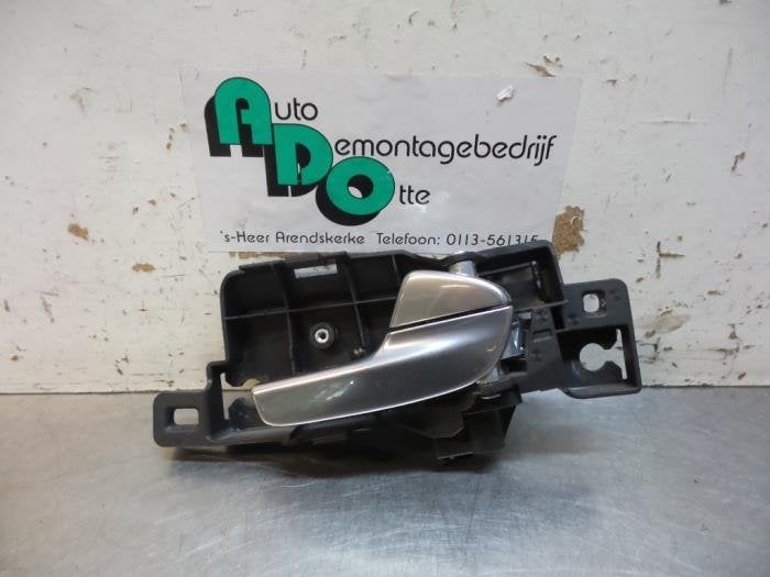 Poignée portière 4portes arrière droite d'un Ford Mondeo, -, 3 mois de garantie, -, -